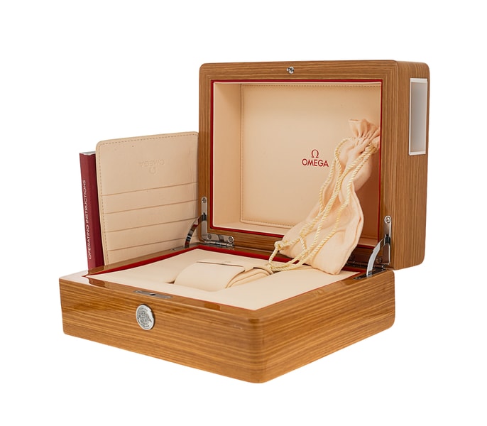 Omega Speedmaster Racing 329.32.44.51.01.001